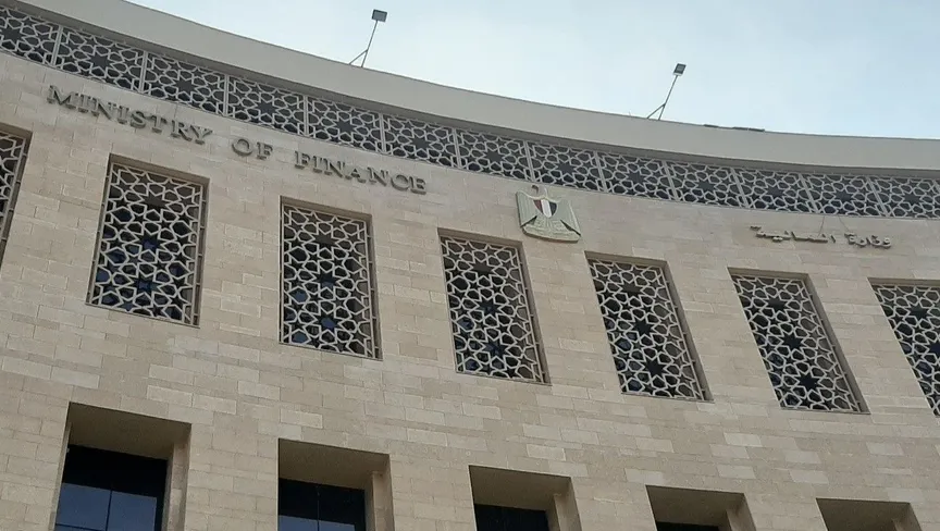الحكومة المصرية تخطط لإصدار السندات بأكثر من 2 مليار دولار