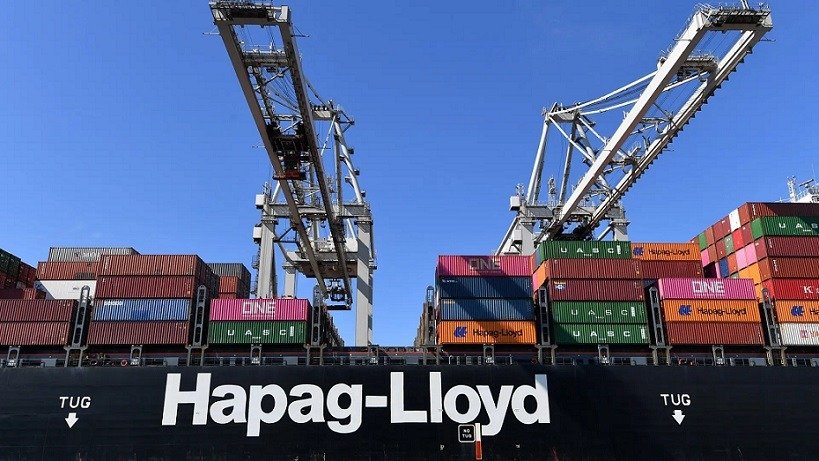 هاباج لويد تكشف عن عدم تحديد جدول مني لعودة مسارها نحو قناة السويس