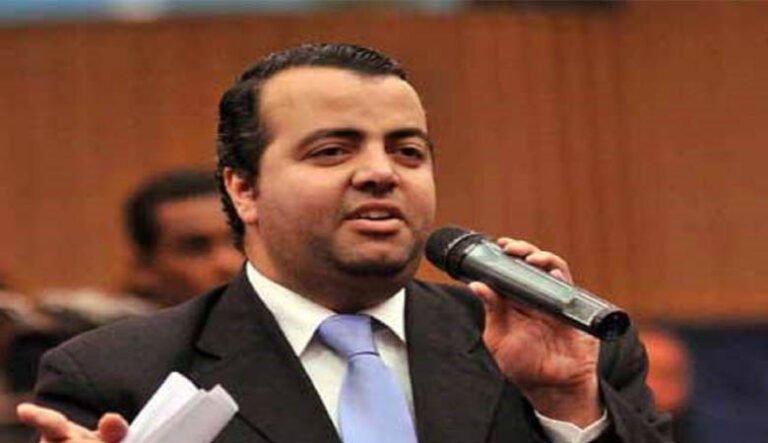 مصطفى النجار