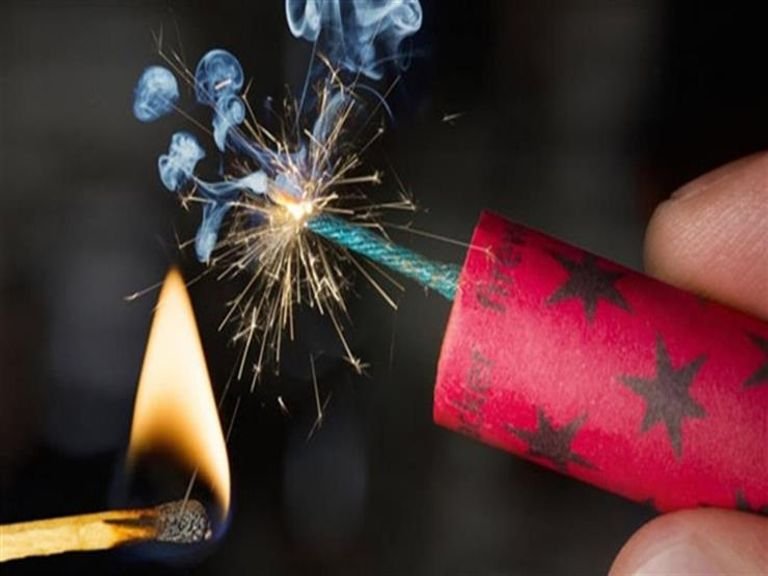 ألعاب نارية