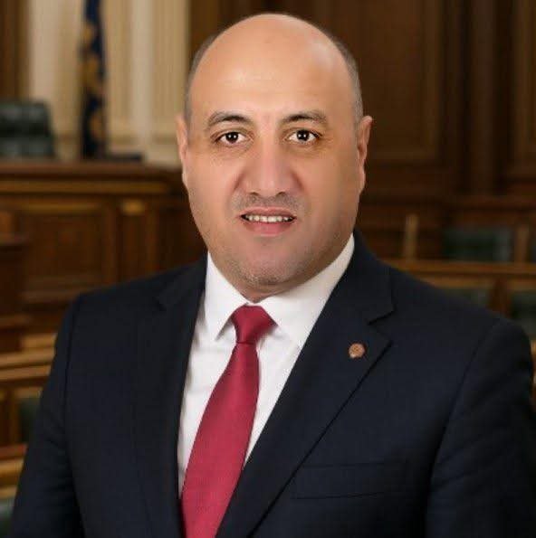 نزيه الحكيم