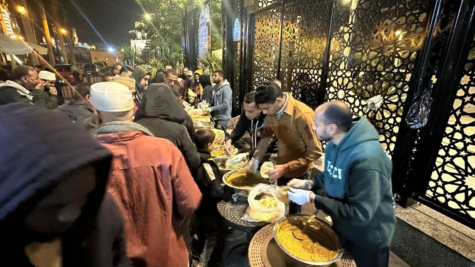 موائد الحسين الخيرية