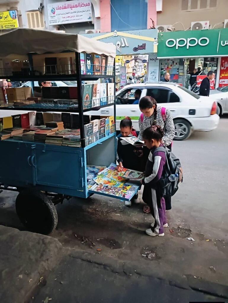 أطفال يتفاعلون مع الفكرة