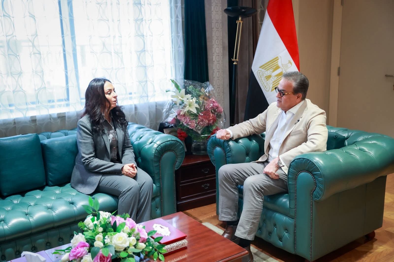 وزيرا الصحة والتضامن