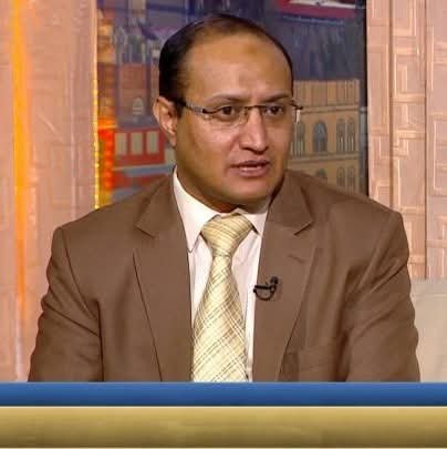 الدكتور محمود طاهر الكاتب الصحفي والمحلل السياسي