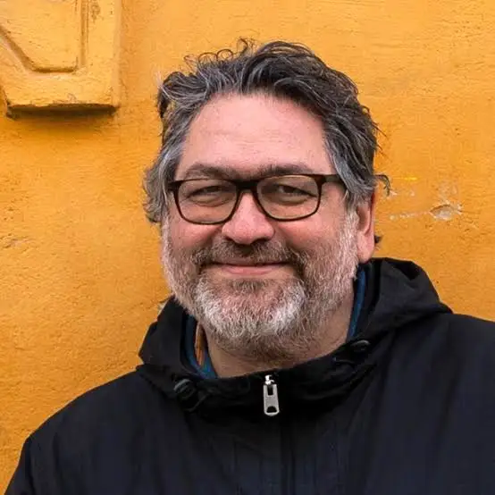 فنان الكاريكاتير سعد حاجو