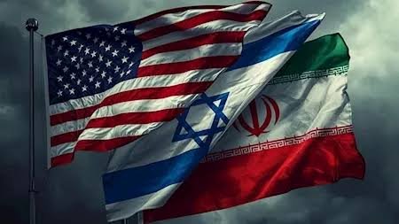 أعلام إيران وأمريكا وإسرائيل