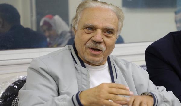 مدحت الزاهد