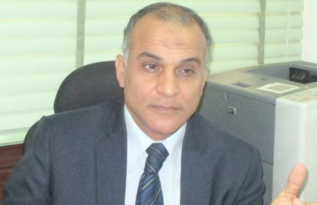 الدكتور عمرو هاشم ربيع