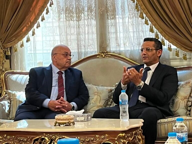 نقيب الصحفيين