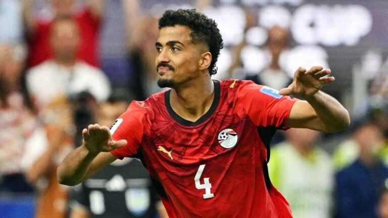 اللاعب حسام عبدالمجيد