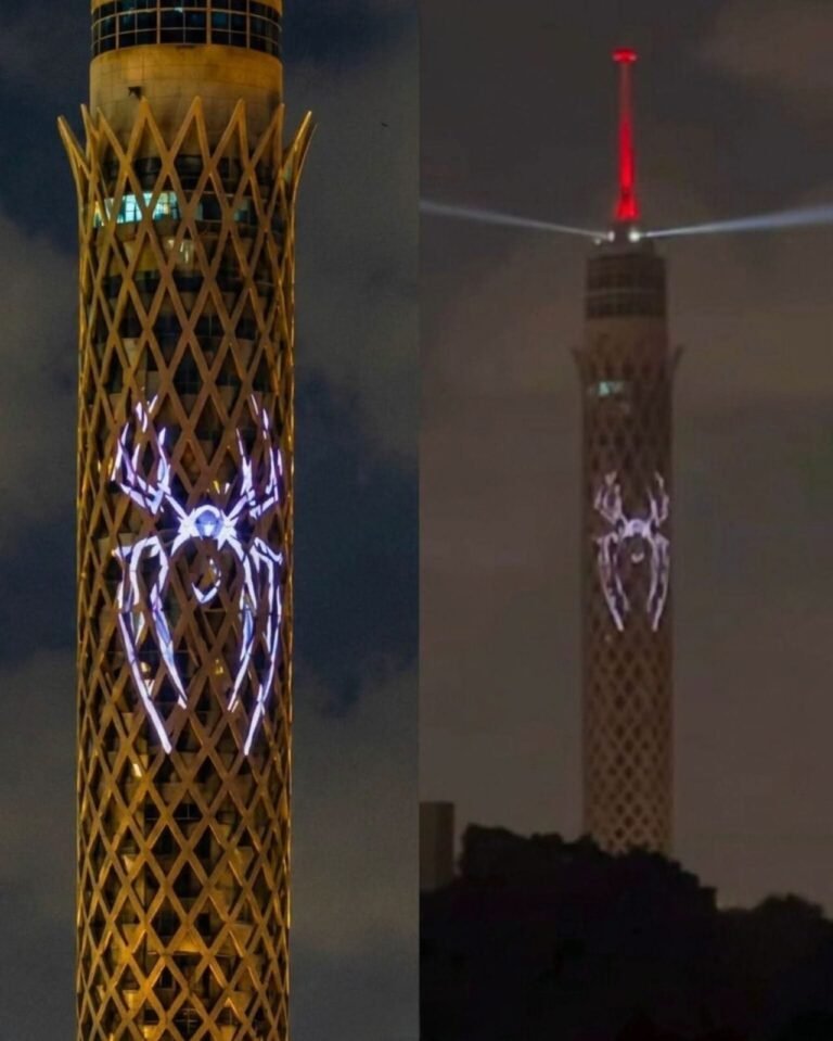 إضاءة برج القاهرة لعرض فيلم سبايدر مان